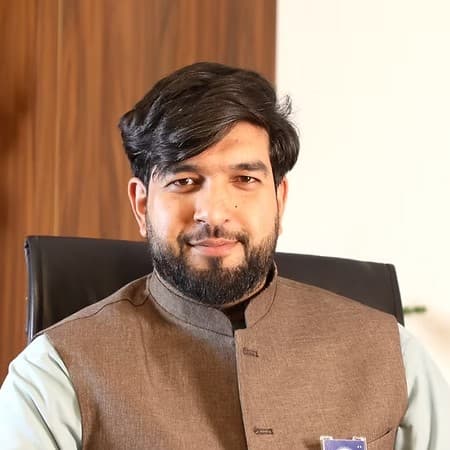 Ahmad Maqsood Khushiwal, Human Resources Manager